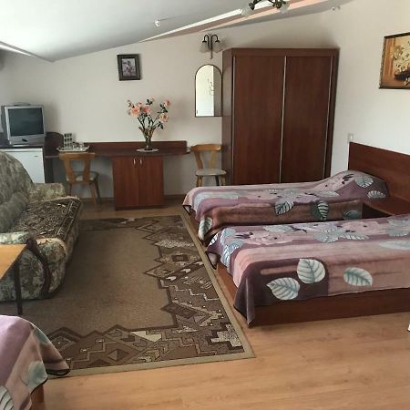 Anzhelina Hotel Kherson Eksteriør billede