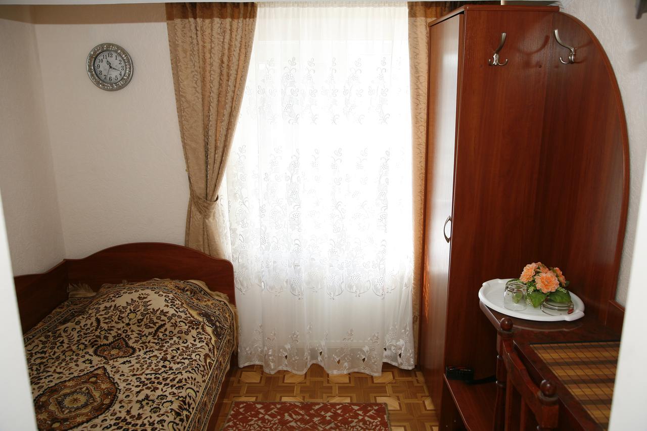 Anzhelina Hotel Kherson Eksteriør billede